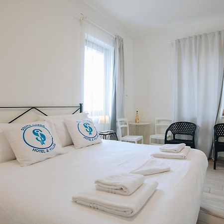 Casa Laura Hotel Peschiera del Garda Bagian luar foto